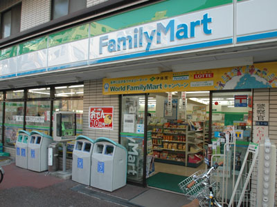 familymart_higashiguchi.jpg